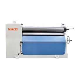 Lemezhengerítő gép (3,5 mm / 1550 mm) Lemezhengerítő gép (3,5 mm / 1550 mm)